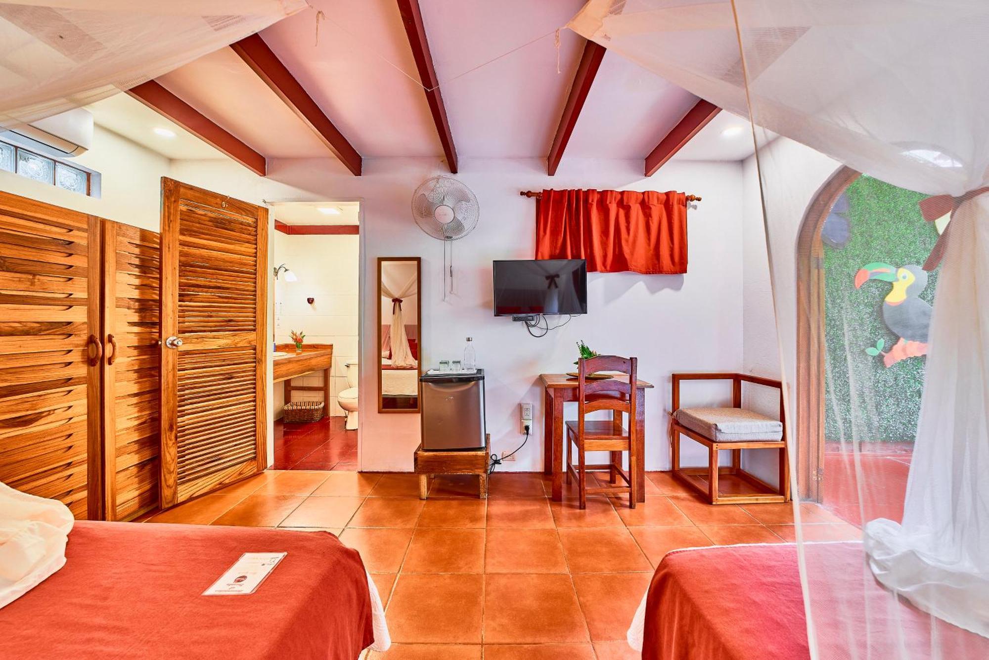 קאוויטה Hotel El Encanto מראה חיצוני תמונה