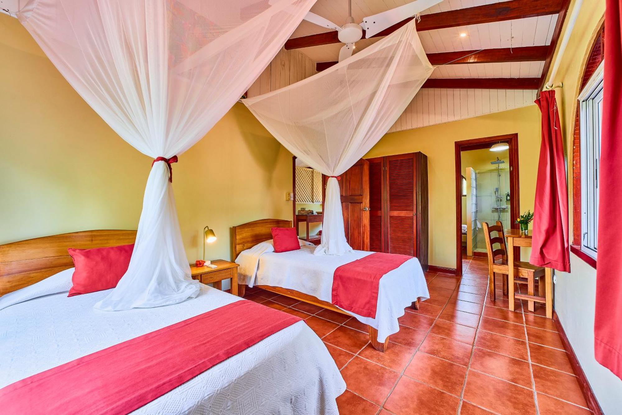 קאוויטה Hotel El Encanto מראה חיצוני תמונה