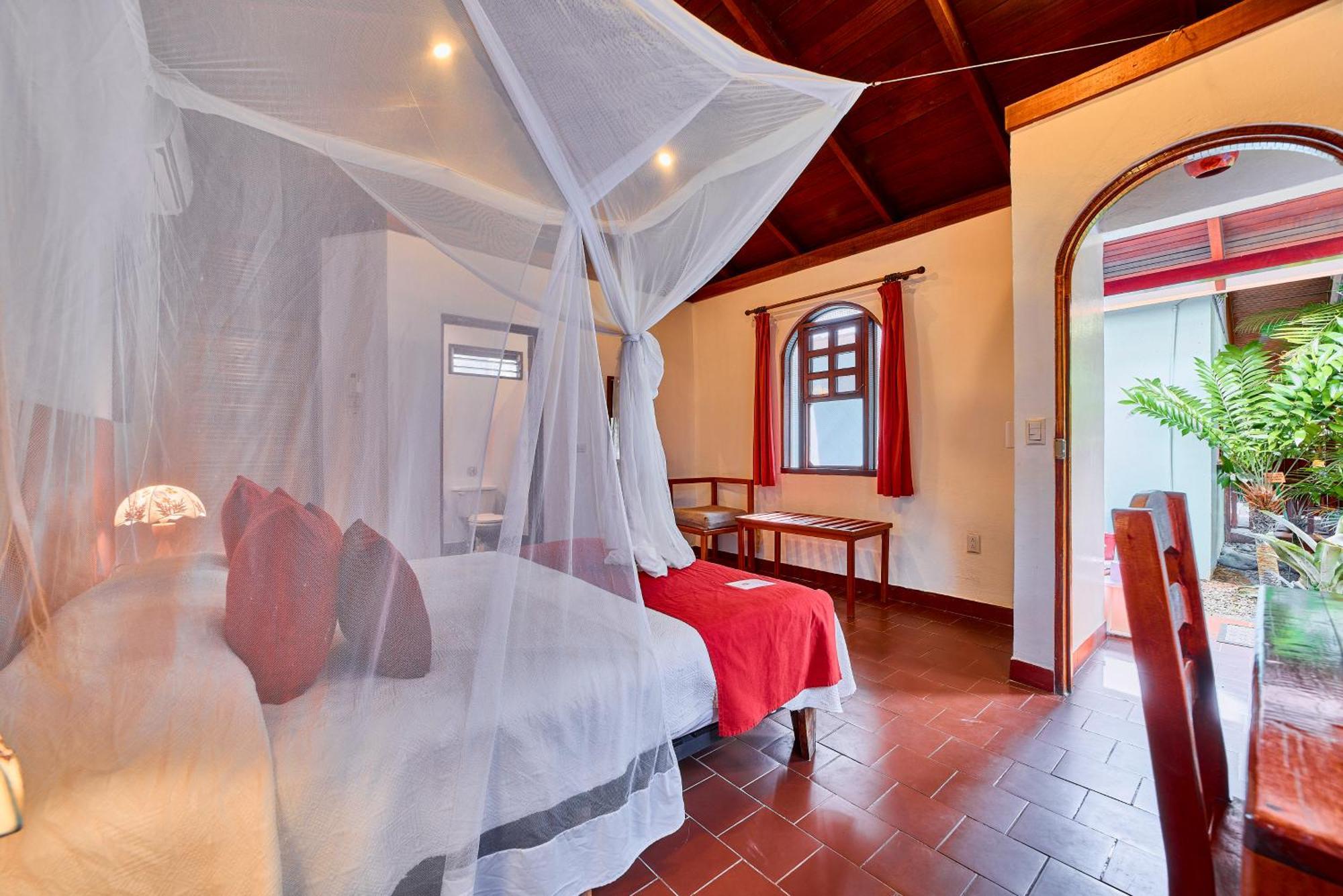 קאוויטה Hotel El Encanto מראה חיצוני תמונה